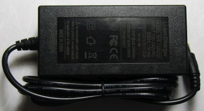 Charger  Li-ion 12.6V 2A